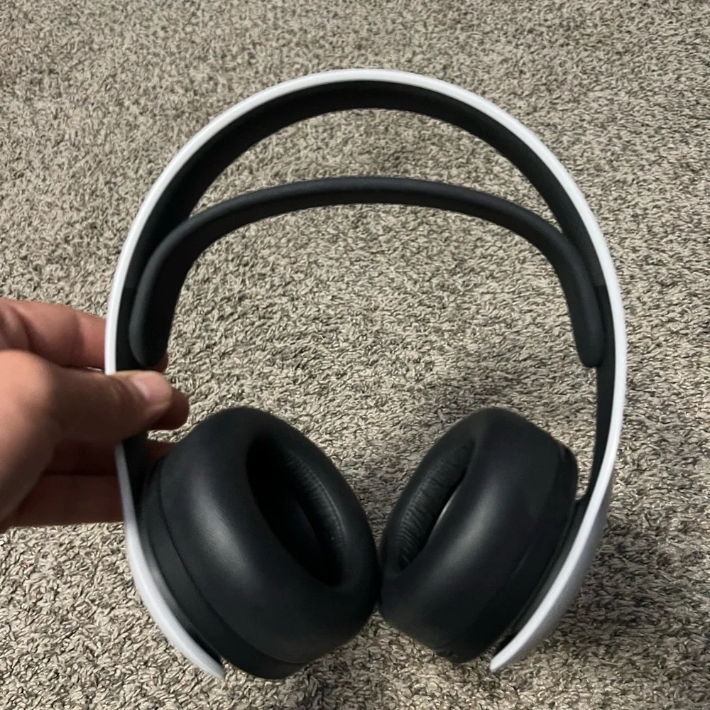 Wireless Black and White Headphones
